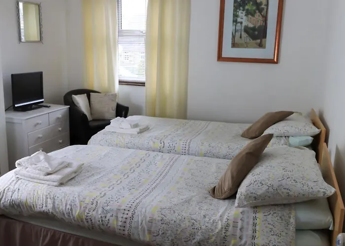 Commerce Cottage Rooms